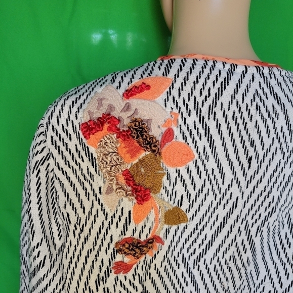 Chico's Artisan Applique women's Jacket - Picture 9 of 15